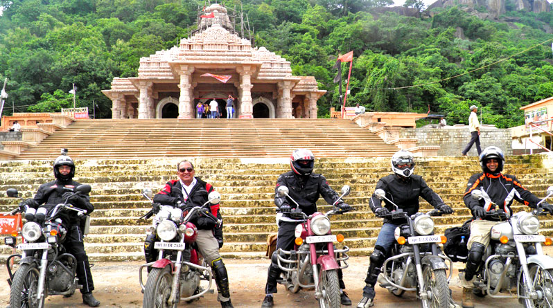 Dongargarh – Ride for Darshan of Maa Bamleshwari